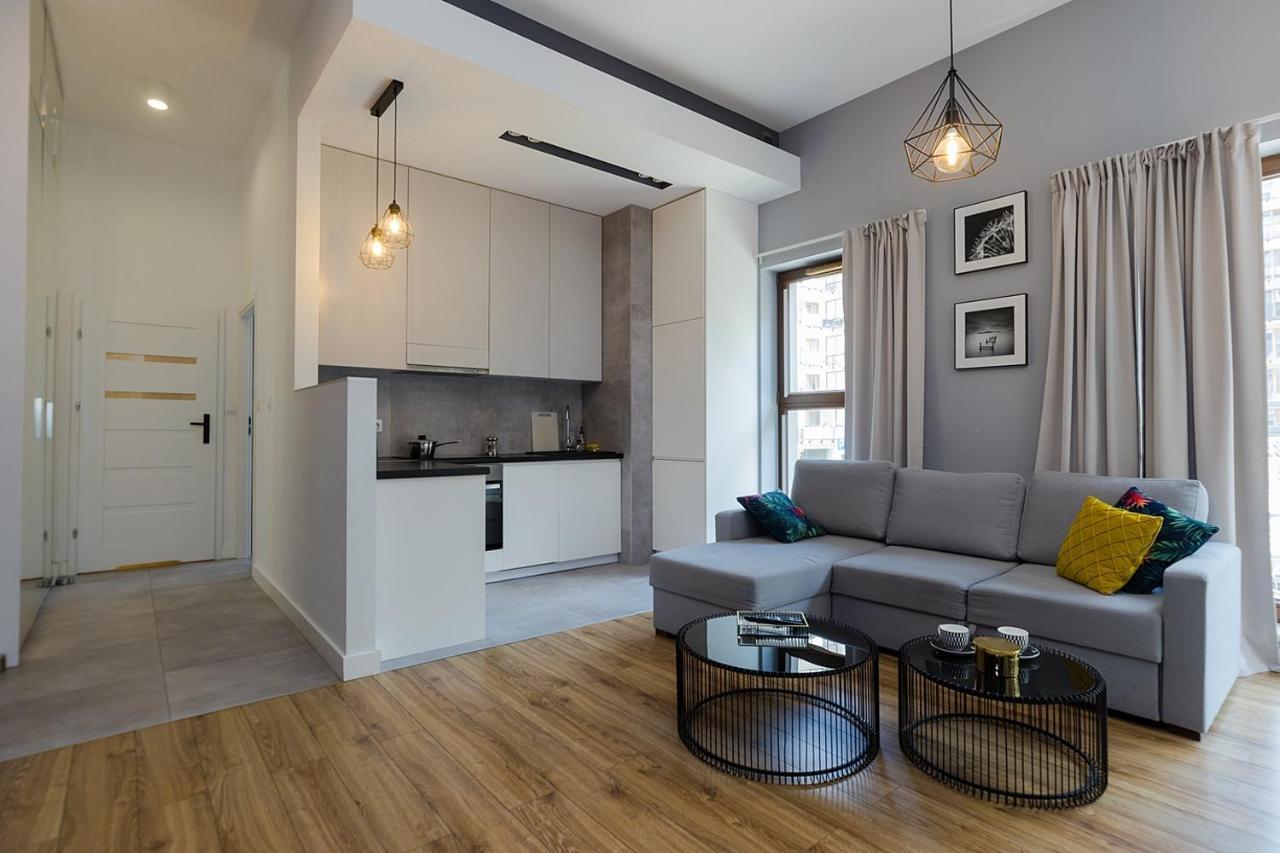 Woronicza Premium - Jungle Warsaw Apartment Bagian luar foto